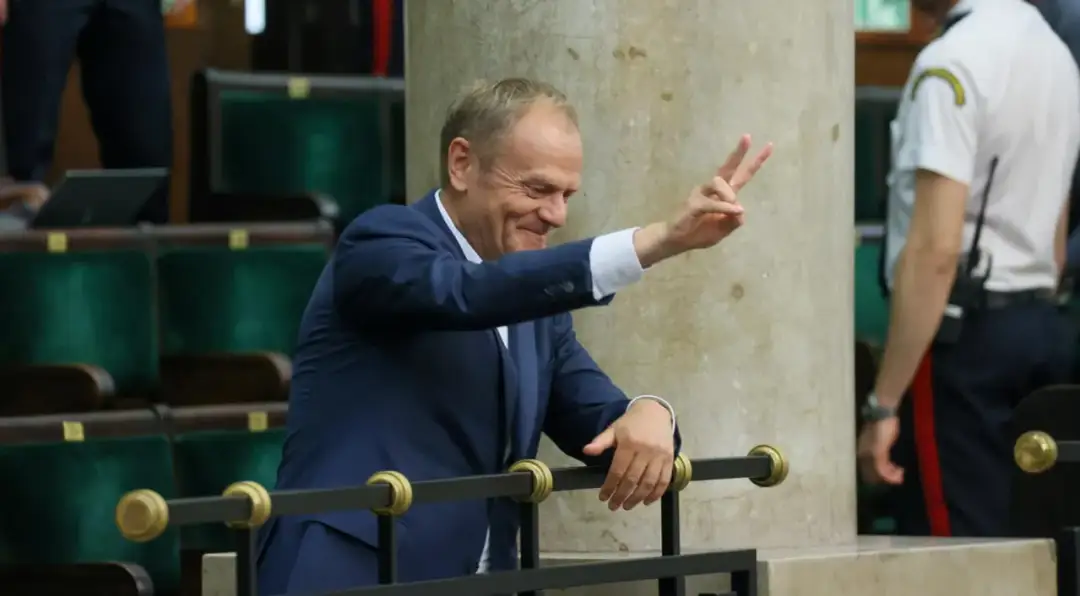 Ustawa lex Tusk: Jak wpłynie na Polskę i co warto wiedzieć