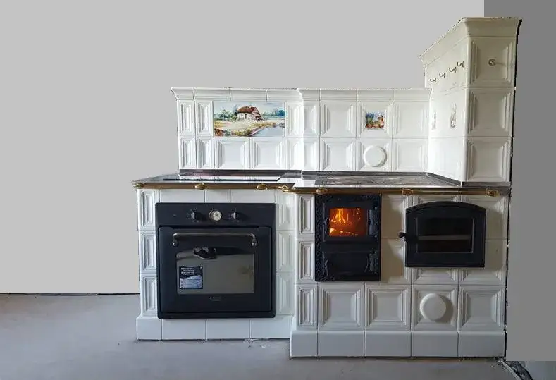 Małe kuchnie kaflowe: tradycja i funkcjonalność w nowoczesnym domu