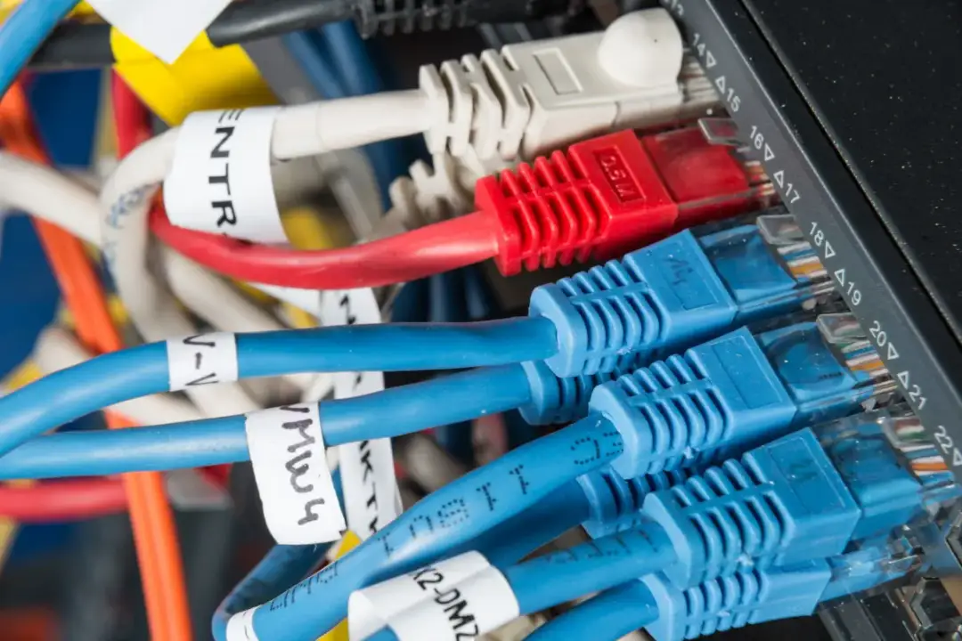 Wiązka elektryczna po angielsku - poznaj kluczowe terminy i zastosowania