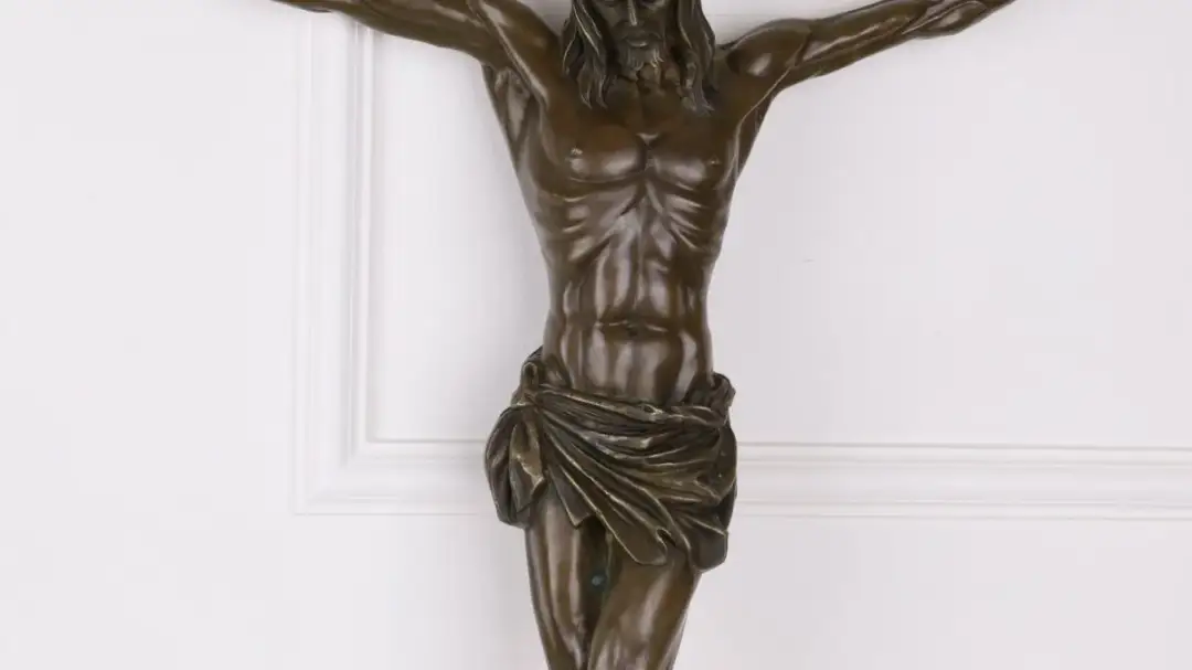 Figura z brązu: Odkryj tajniki krzyżówek i ich historię