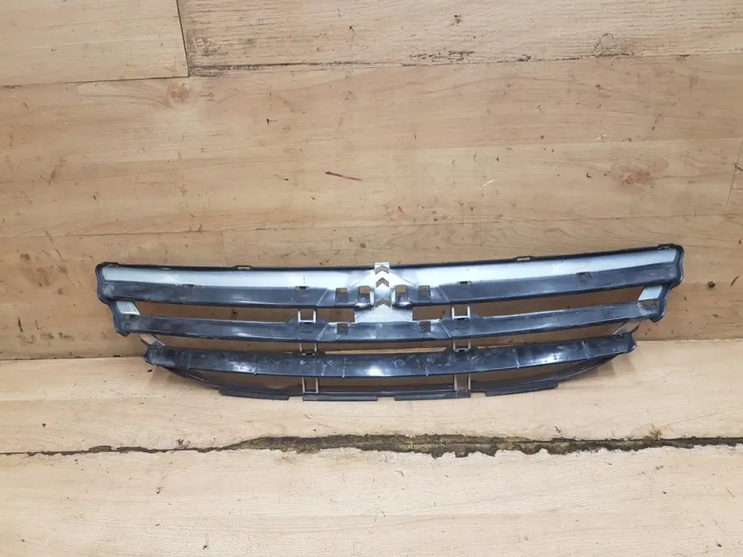 Grill Citroen C3 - Odkryj różne opcje i ceny części do Twojego auta