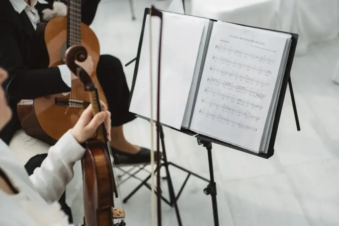 Ile kosztuje oprawa muzyczna w kościele? Ceny, które zaskoczą