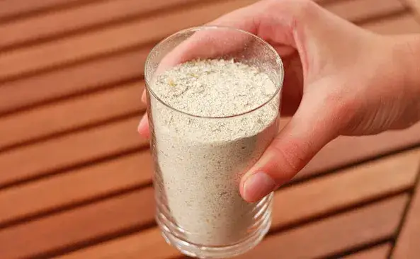 Ile szklanek mąki w kilogramie? Odpowiedź może Cię zaskoczyć!