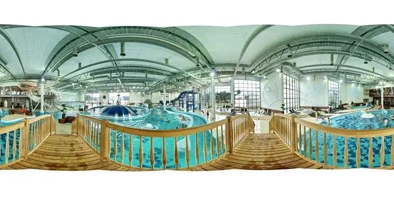 Ile osób może jednocześnie przebywać na basenie w CRS Zielona Góra?