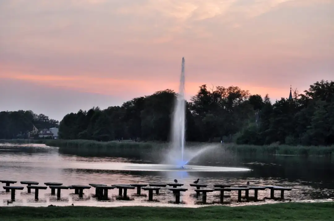 Jezioro Łoniewskie - raj dla wędkarzy i miłośników natury