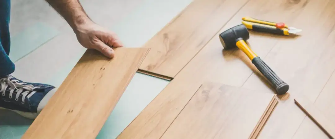 Panele 8 czy 10 mm - które wybrać, aby uniknąć błędów?