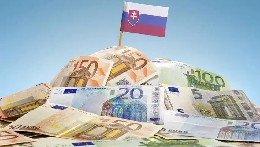 Słowenia jaka waluta? Wszystko o euro i płatnościach w tym kraju