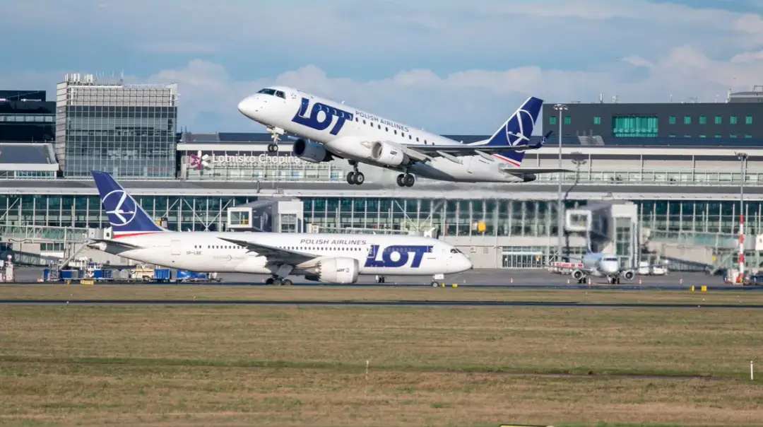 Dlaczego na lotnisku jest tak drogo? Oto zaskakujące powody