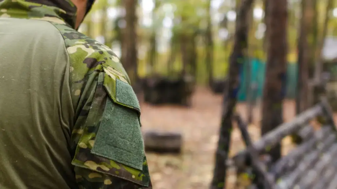 Szkolenie wojskowe po studiach - poznaj wymagania i korzyści
