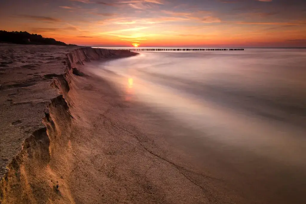 Niezapomniane atrakcje w Dąbkach, które musisz zobaczyć tej lata