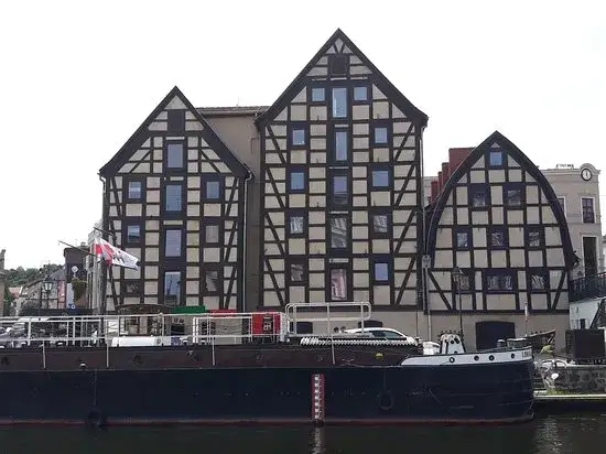 Spichlerze w Bydgoszczy: Przewodnik turystyczny