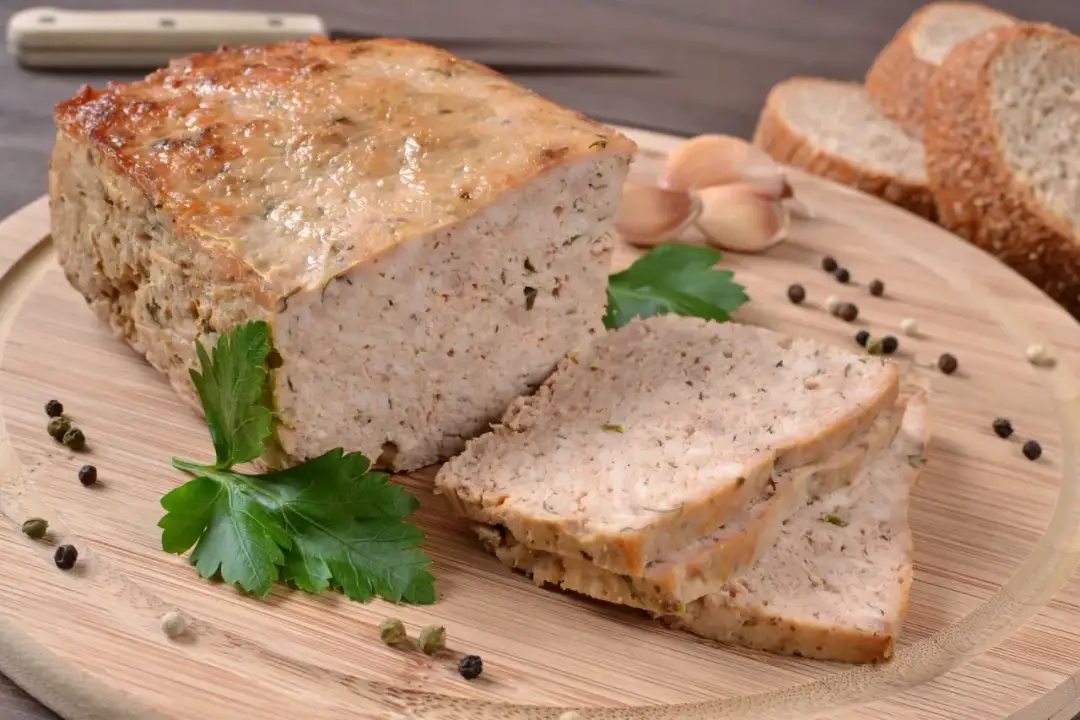 Jak wyjąć pasztet z formy bez uszkodzeń - sprawdzone sposoby