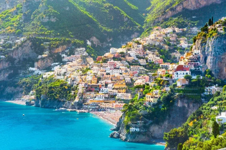 Gdzie na wakacje do Włoch? Znajdź idealne miejsce dla siebie!