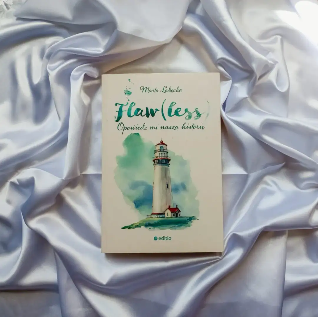 Flawless książka Marty Łabęckiej - kompletna analiza bestsellerowej powieści