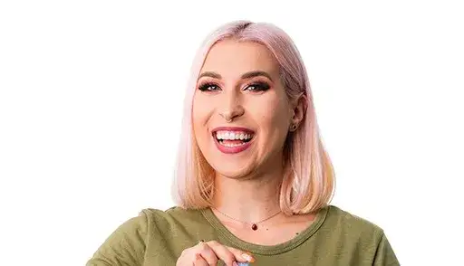 Aga Grzelak wiek: Poznaj prawdę o popularnej youtuberce