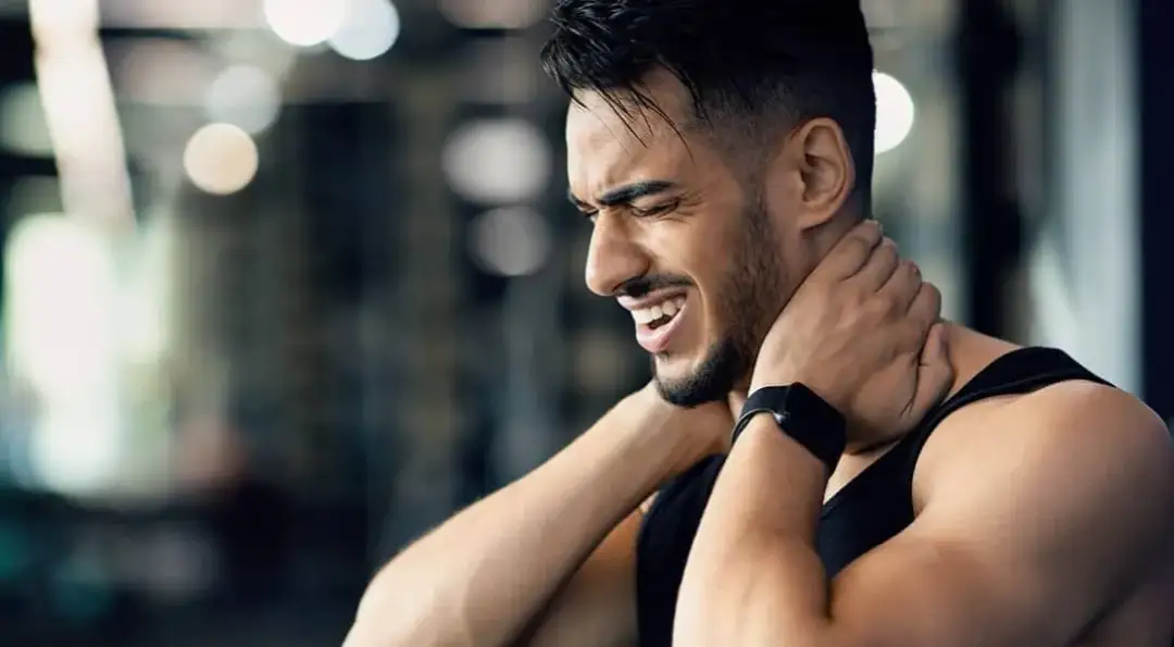 Skuteczne sposoby na zakwasy po treningu, które przyniosą ulgę