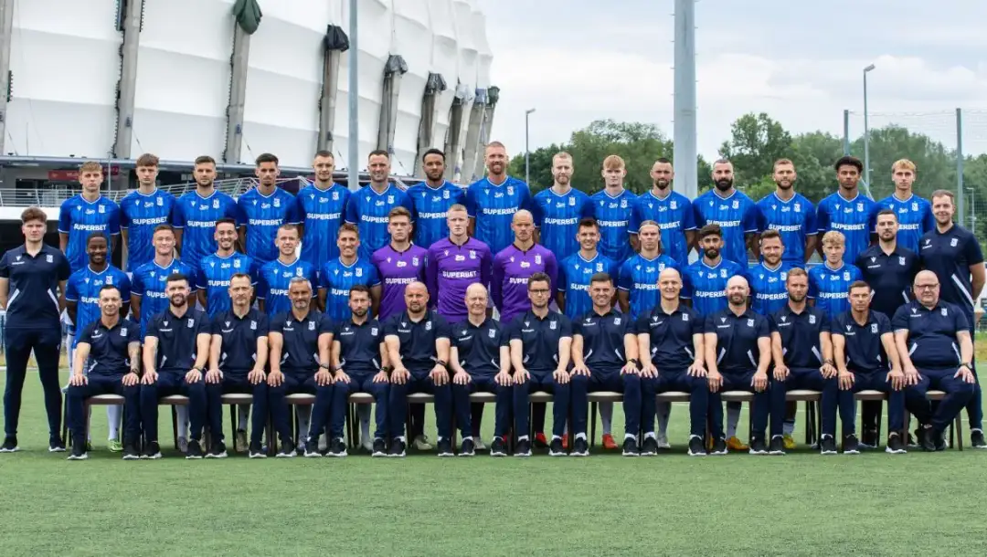 Lech Poznań: Skład drużyny, najnowsze zmiany i aktualności