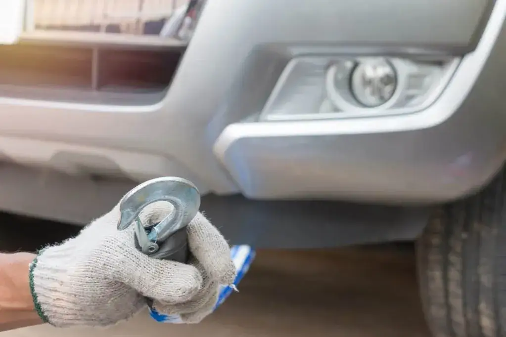 Holowanie automatu: Czy to bezpieczne? Uniknij kosztownej awarii!