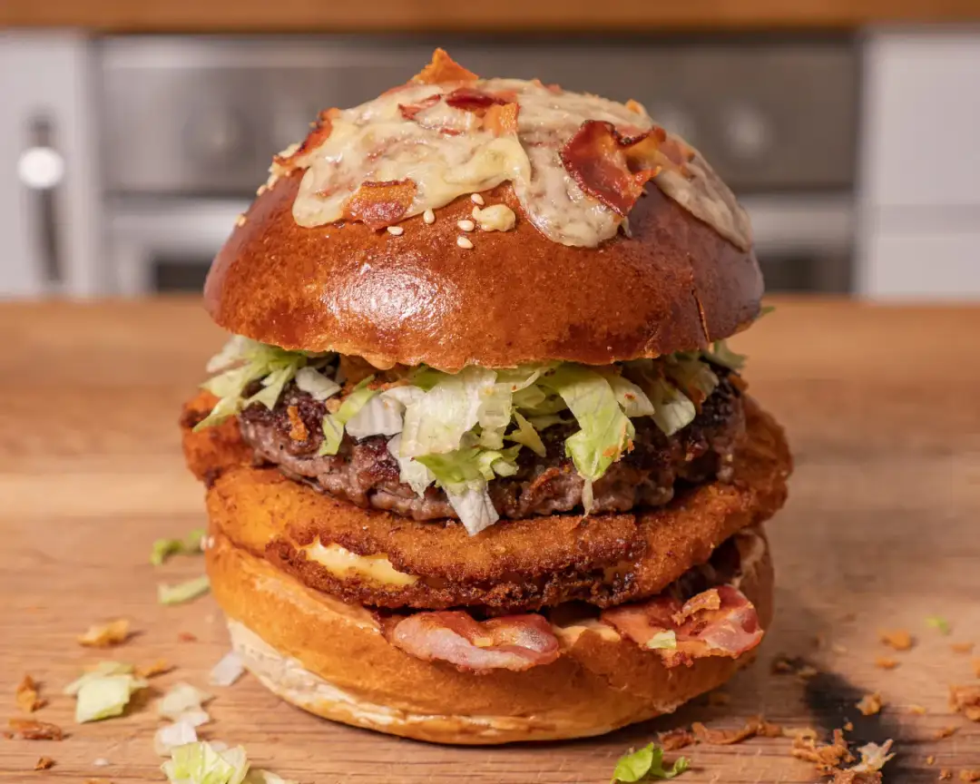 Jaki ser do burgera drwala? Odkryj idealne połączenia smaków