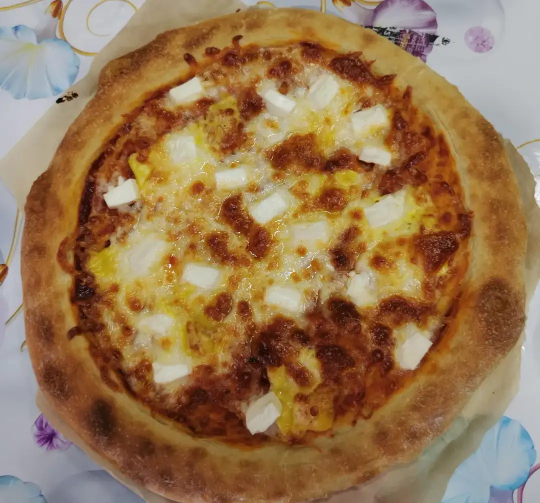 Jak idealnie piec pizzę Feliciana: czas i temperatura dla najlepszych efektów