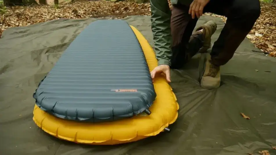 Materac dmuchany: Jaki wybrać? Przewodnik po najlepszych modelach