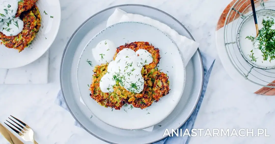 Jak się robi placki z cukinii – prosty przepis na pyszne danie