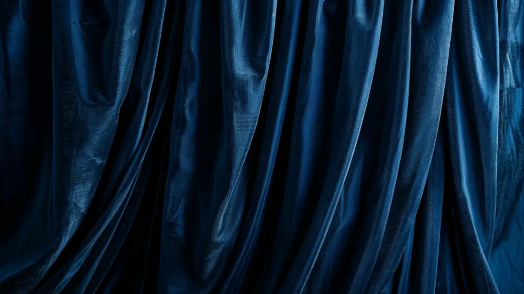 Granatowe Tło w Studiu: Jak Kreować Nastrój na Zdjęciach?
