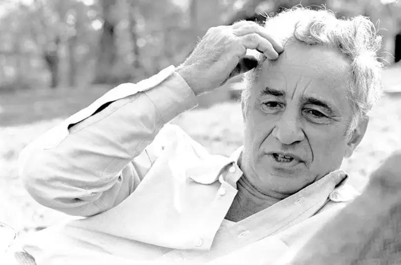 Elia Kazan – kontrowersyjny reżyser, który zmienił oblicze kina