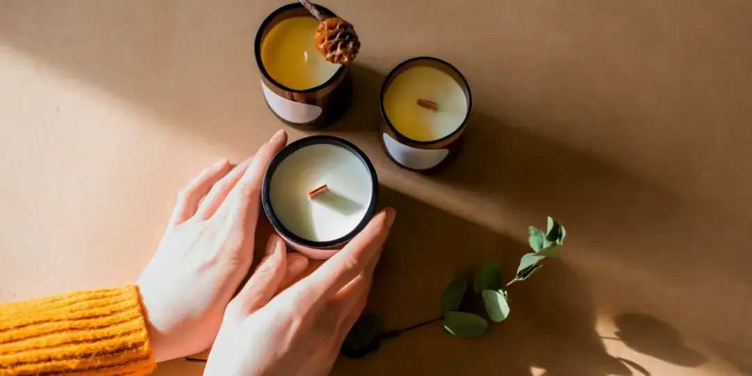 Naturalny blask i subtelny zapach – świece sojowe