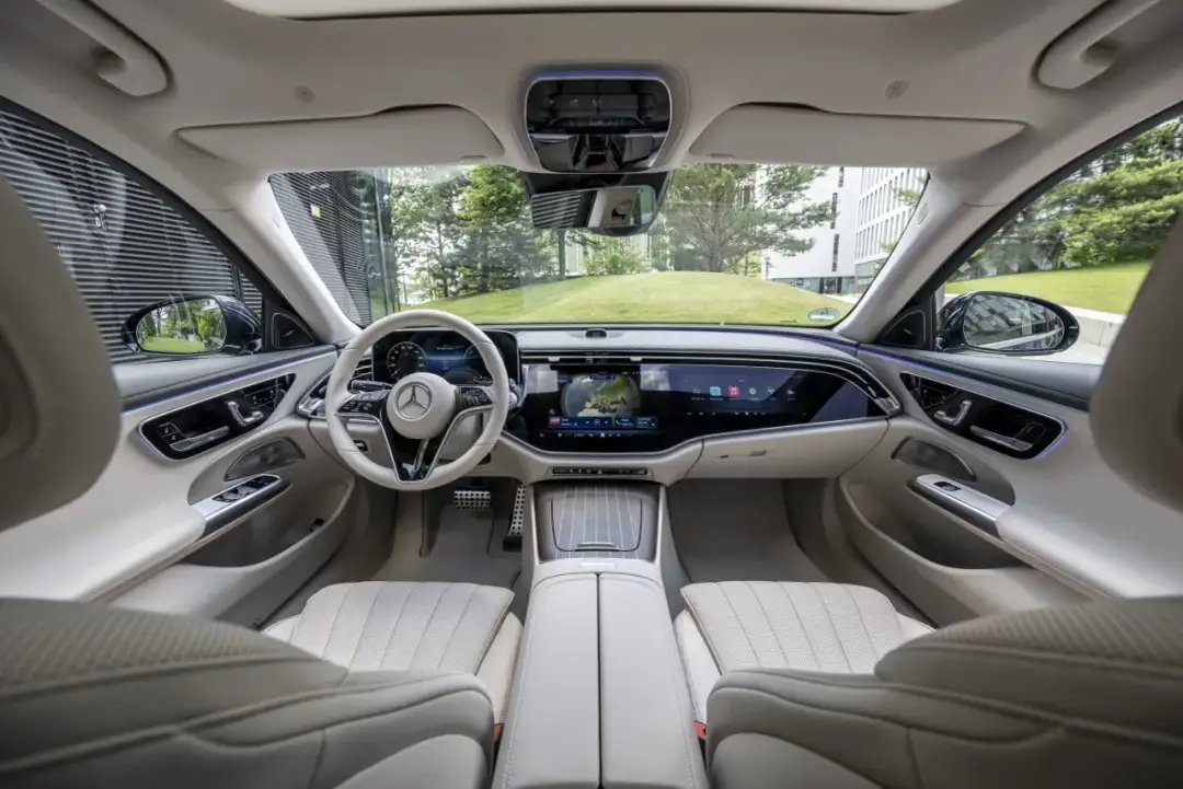 Nowy Mercedes E Klasa - Ceny, Specyfikacje i Kluczowe Innowacje