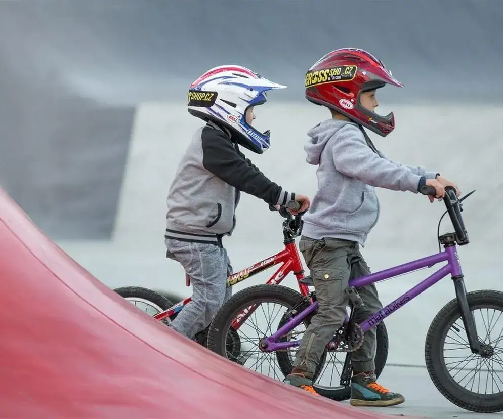 Gdzie z dzieckiem w Rzeszowie? Odkryj najlepsze atrakcje rodzinne