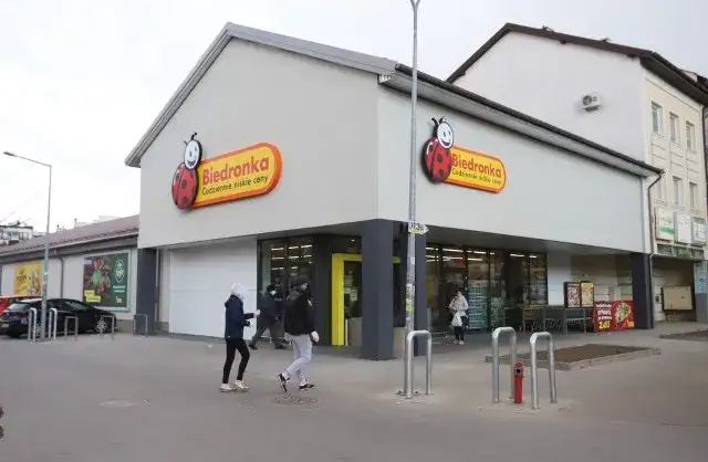 Ile jest biedronek w Radomiu? Sprawdź lokalizacje i godziny otwarcia