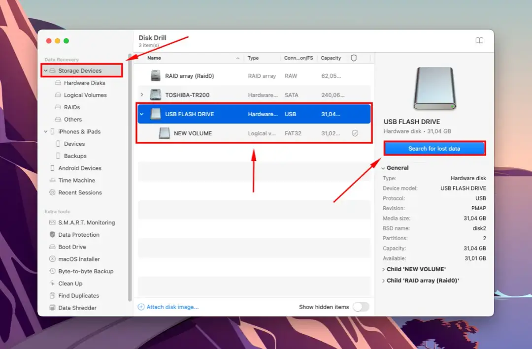 Gdzie znaleźć pendrive na Macu? W Disk Drill, w sekcji "Storage Devices", zaznaczony jest "USB FLASH DRIVE".