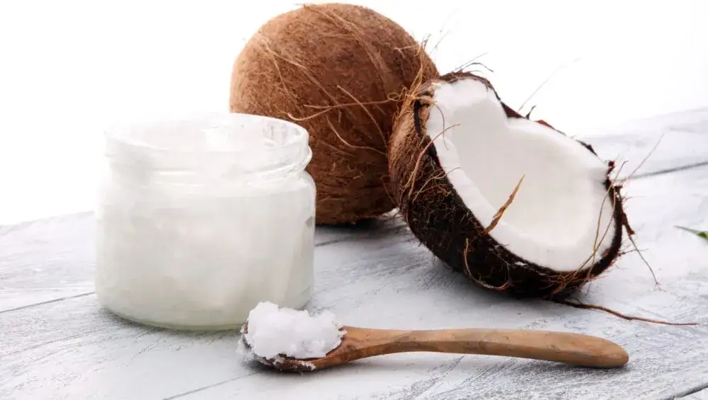 Jaki olej kokosowy do pieczenia wybrać: rafinowany czy nierafinowany