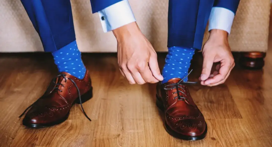 Jakie skarpetki do spodni 7/8? Oto najlepsze stylowe wybory