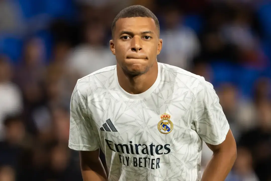 Kylian Mbappé: Ile Złotych Piłek? Kiedy nadejdzie jego czas?