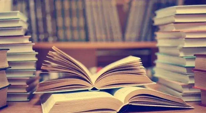 Nie wyrzucaj książek! Inteligentne sposoby na ich drugie życie