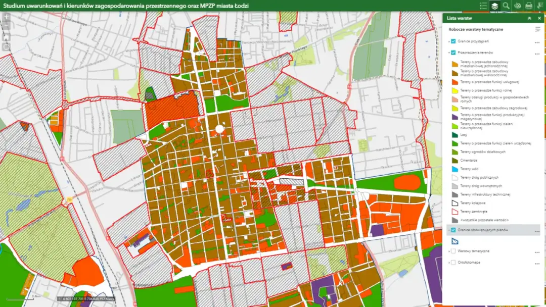 Mapa przedstawia studium zagospodarowania przestrzennego miasta Łodzi z podziałem na tereny zabudowy, zieleni i inne.