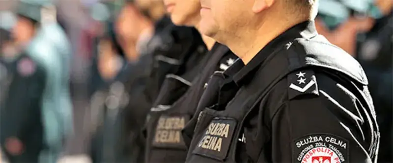 Służba celno skarbowa czym się zajmuje – kluczowe zadania i obowiązki