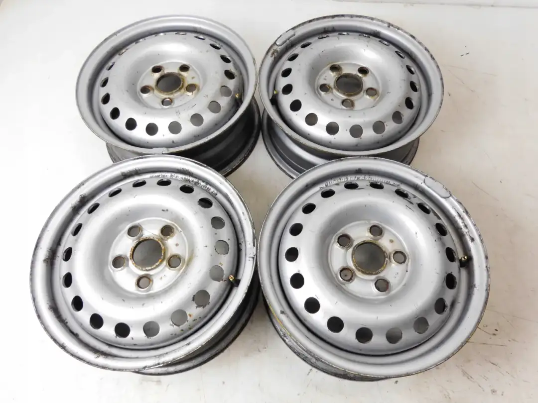 Kompletny przegląd felg do VW T4: wymiary, rodzaje i popularne modele