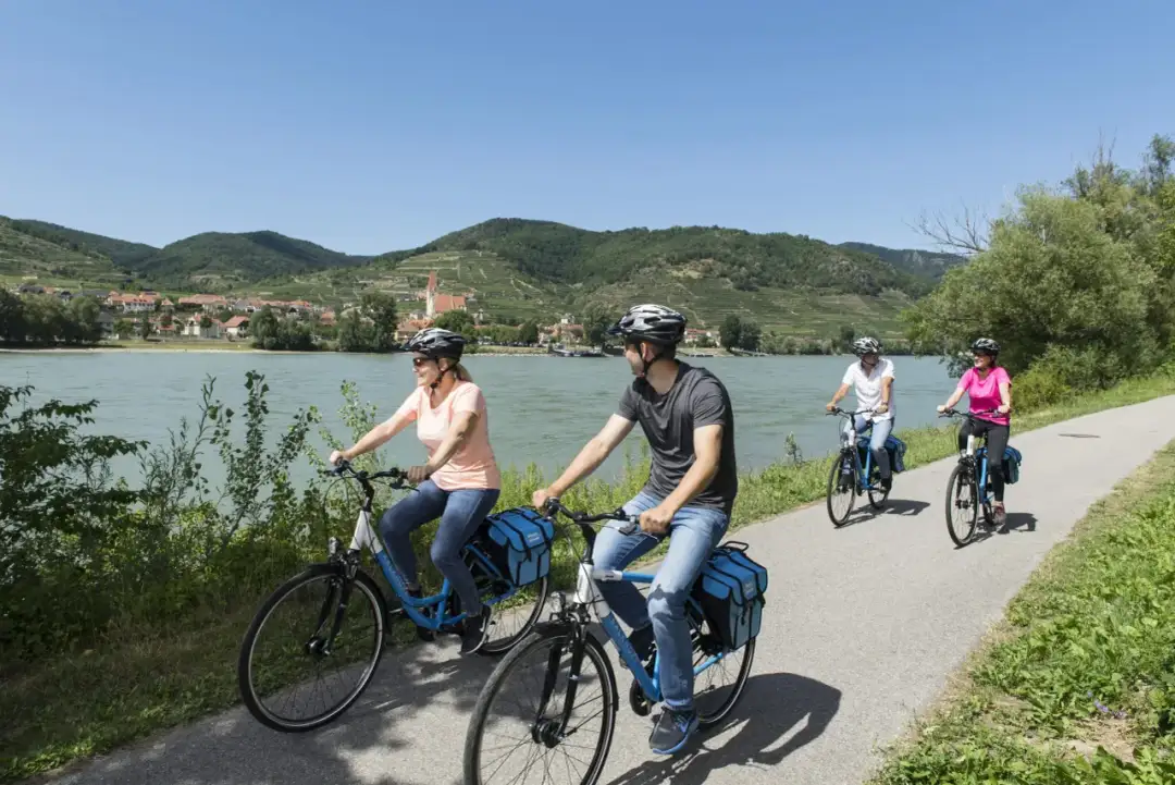 Którą trasę rowerem wzdłuż Dunaju wybrać na przygodę? Nasz top!