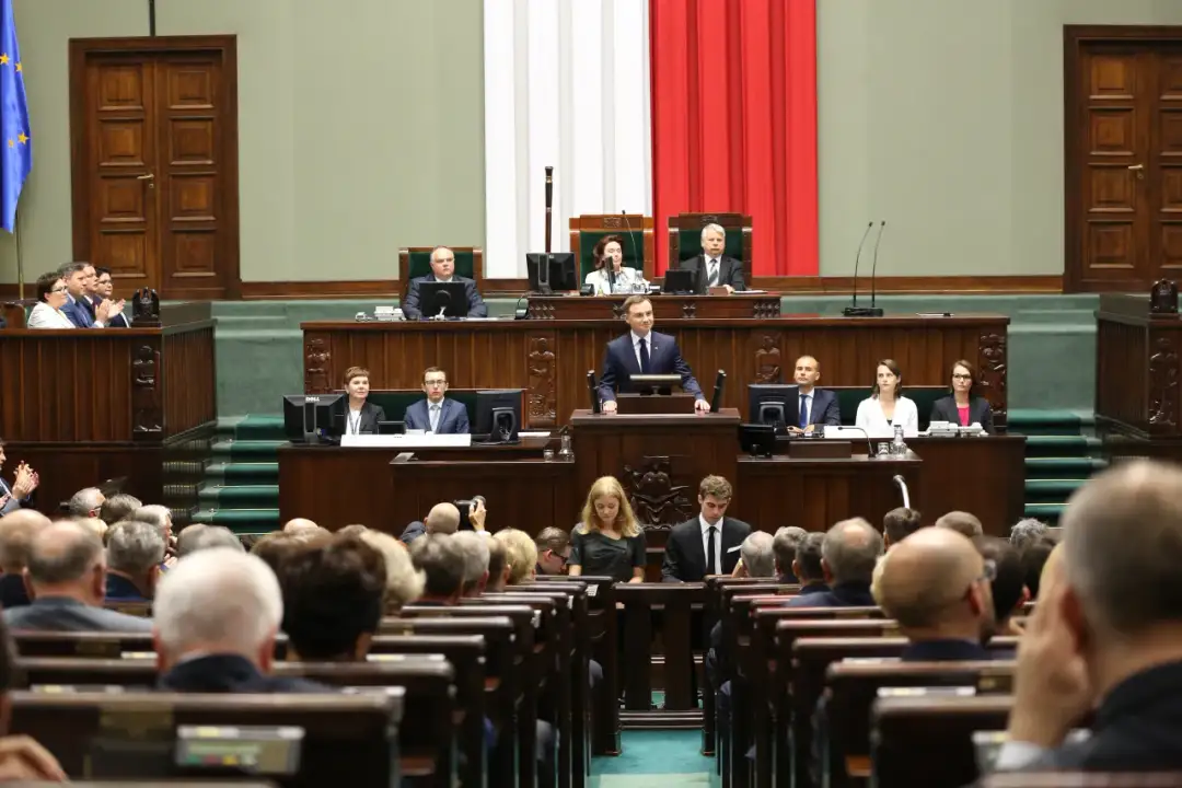 Kto tworzy Sejm i Senat? Zrozum wybory i ich znaczenie dla Polski