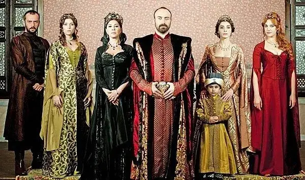 Ile odcinków ma Wspaniałe stulecie - różnica między wersją polską a turecką