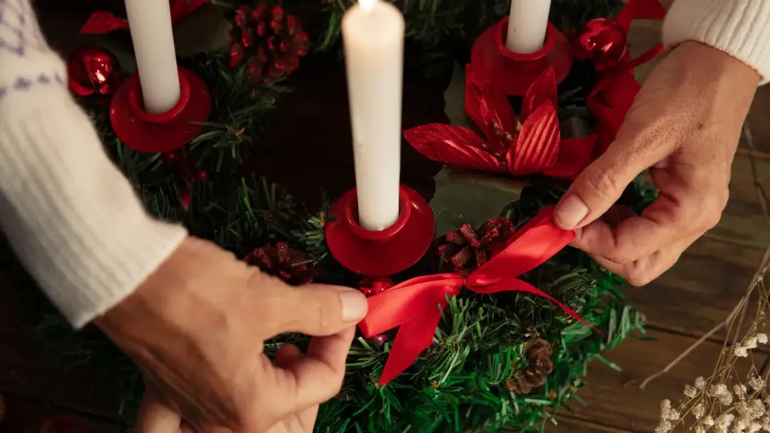 Co oznacza symbol wieniec adwentowy i jego głęboka symbolika?