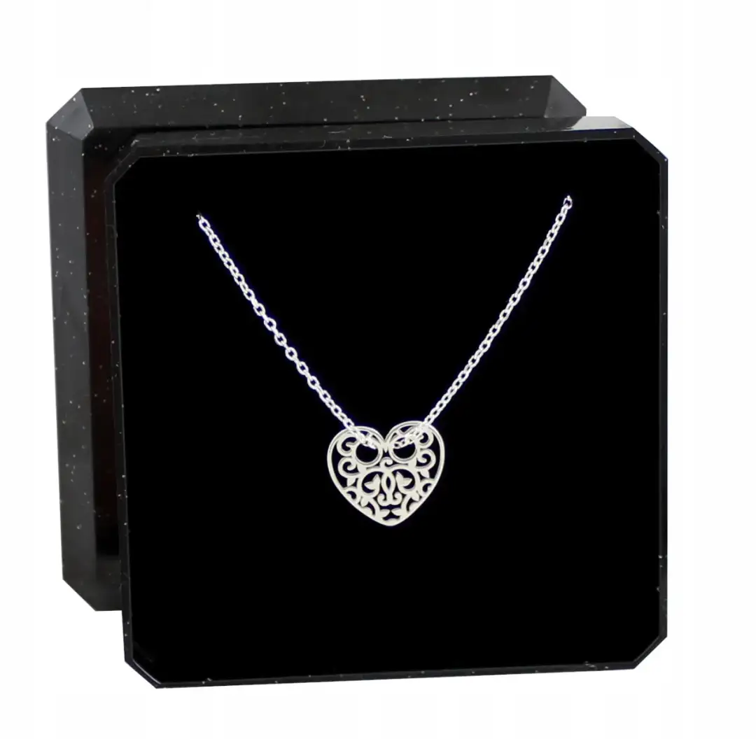 Tiffany & Co łańcuszek naszyjnik z serduszkiem – idealny prezent dla ukochanej