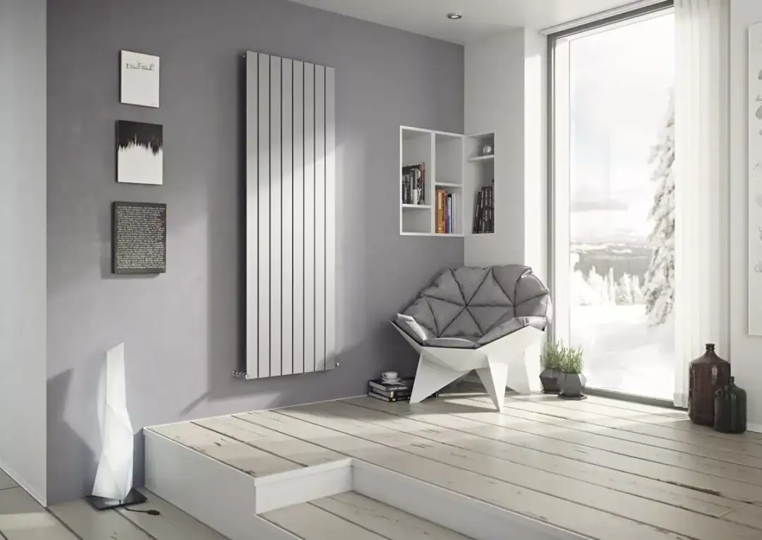 Jak wybrać idealny grzejnik do salonu? Porównanie i porady