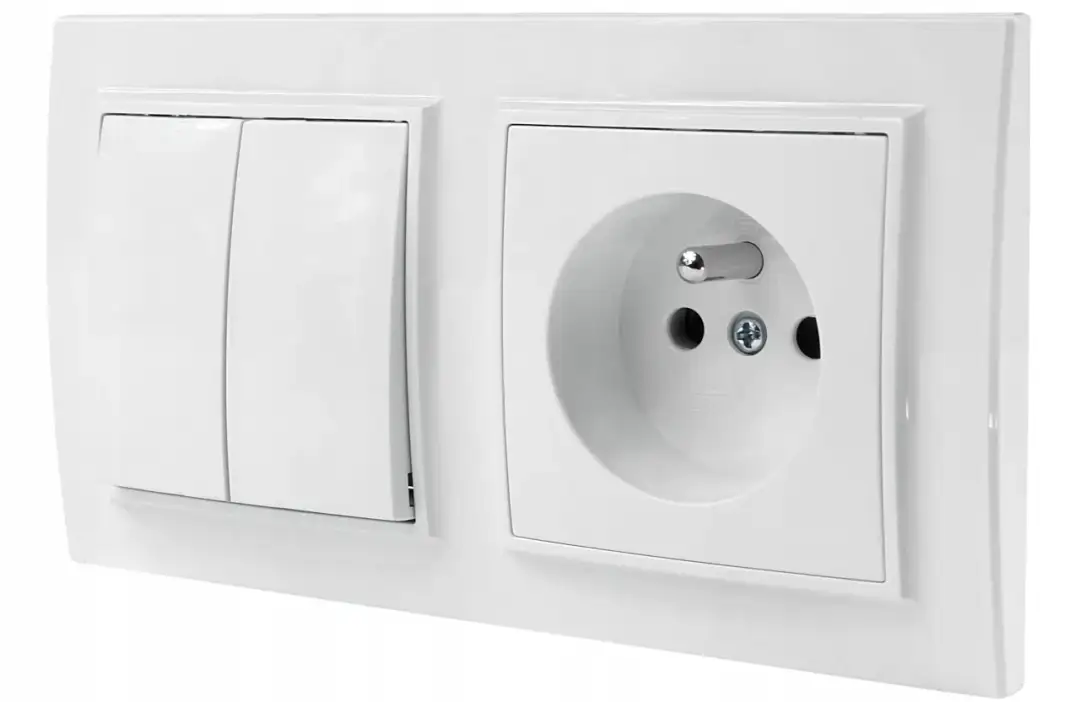 Gniazdko i włącznik w jednym: praktyczne rozwiązanie 2w1