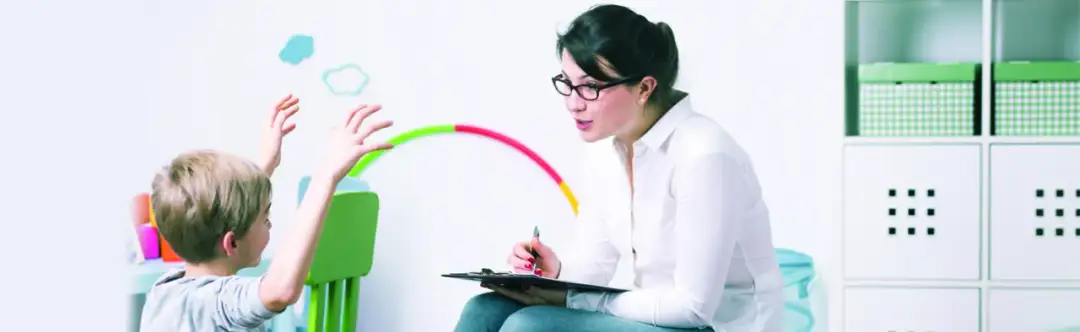 Ile kosztuje wizyta u logopedy? Sprawdź ceny i uniknij niespodzianek