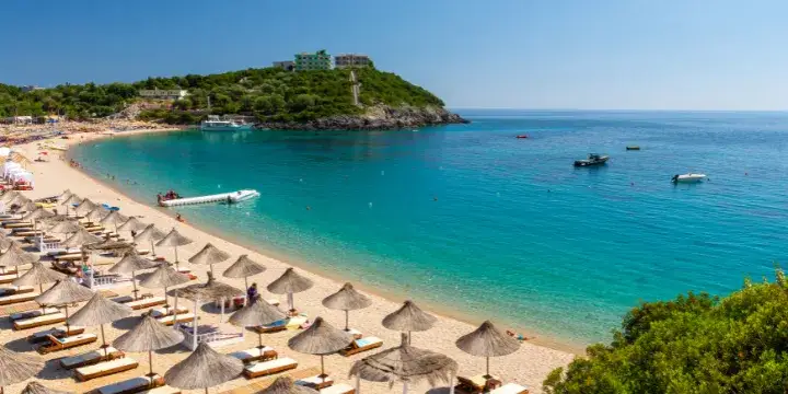  Odkryj najpiękniejsze plaże Albanii - 10 wyjątkowych miejsc na wymarzone wakacje