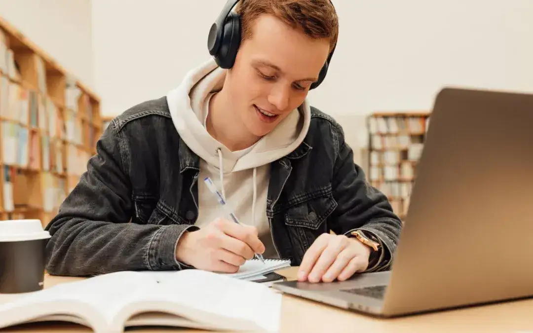 Wychowawca w Szkole w Chmurze: Czy Twoje dziecko będzie miało opiekuna?